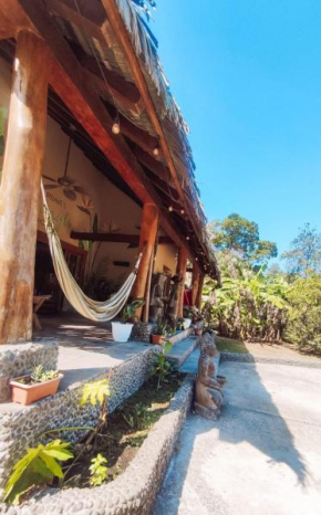 Urbanos Jungle Hostel